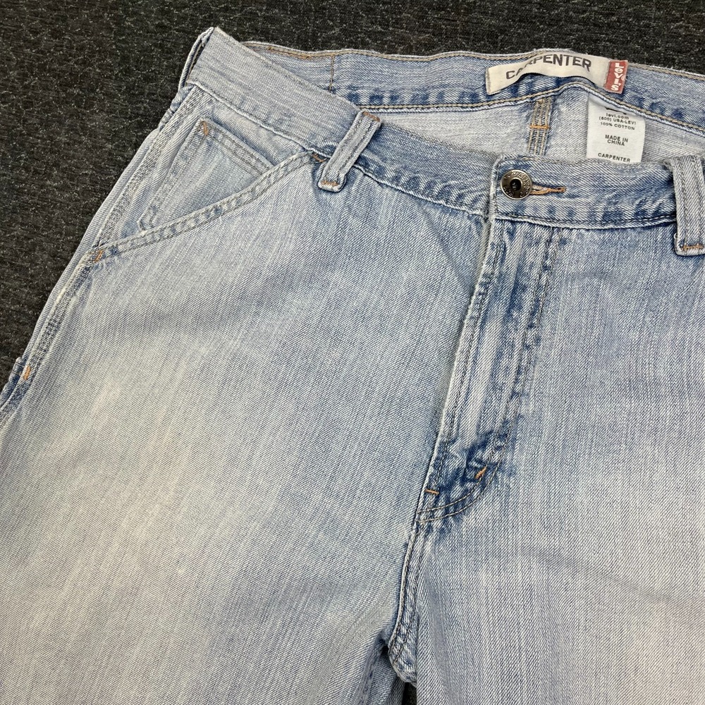 Vintage Levi's Carpenter Denim Shorts Men's Light Wash Pockets Workwear - W36 - Picture 3 of 16